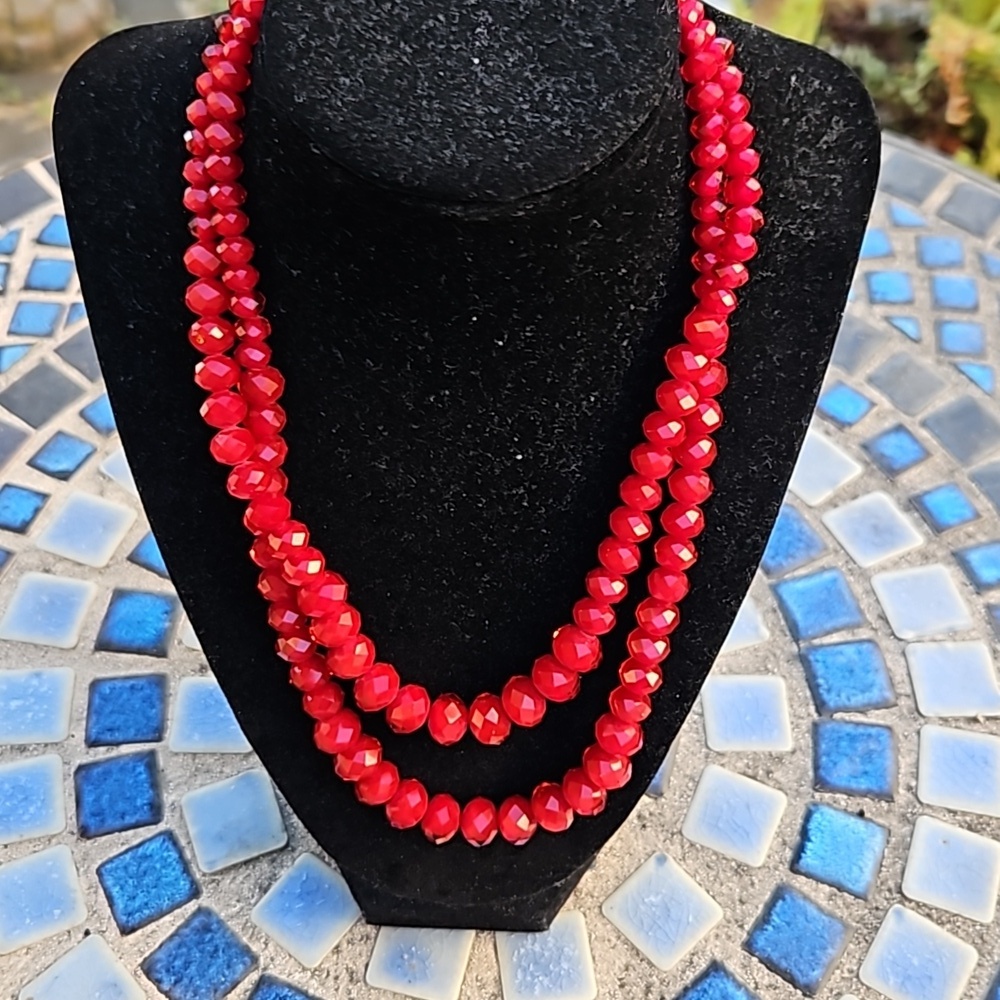 Red Faceted Graduated 2 Stranded Glass Beaded Necklace